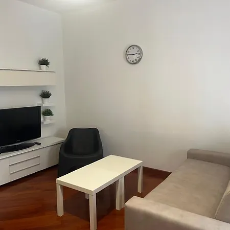 Italia61 Metro House 公寓 *