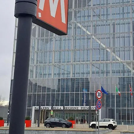 Italia61 Metro House